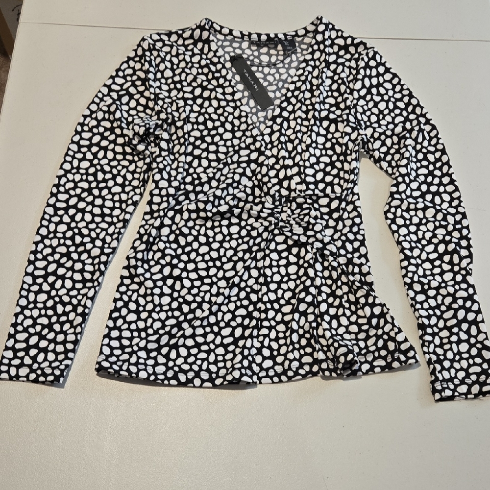 Tahari Black and White Polka Dot Women's Top Size Small, NWT